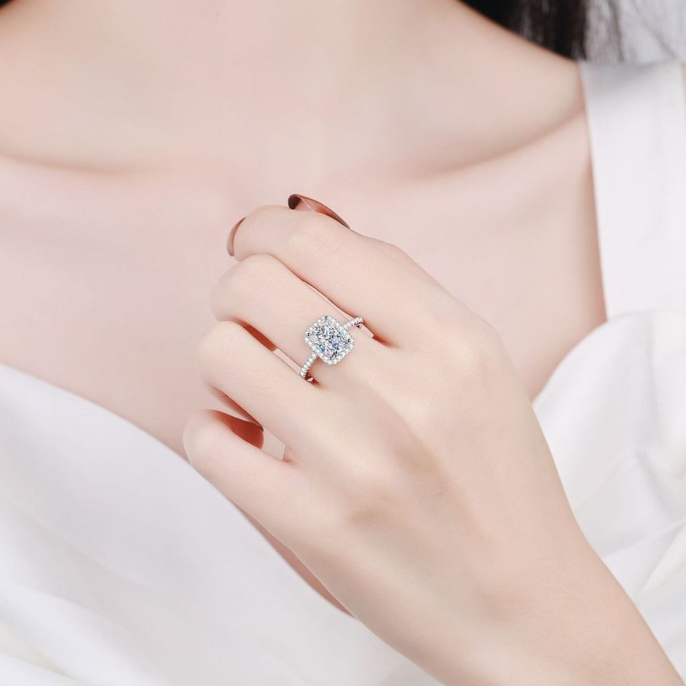 Certified 2ct. t.w. Diamond Moissanite Radiant Cut Engagement Ring NEW - Picture 2 of 8